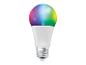 Slimme LED-lamp met kleurverandering, wit en zilverkleurig.
