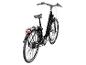 Een zwarte Zündapp e-bike wordt van achteren getoond, waarbij de kenmerken worden benadrukt.