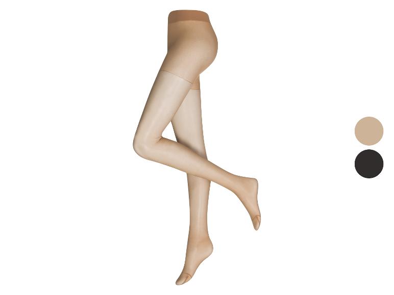 Beige panty op paspop, met kleurstalen in beige en zwart.