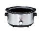 Roestvrijstalen slowcooker met zwarte keramische binnenpan en temperatuurregelaar.