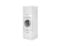 Witte wastoren met wasmachine, droger en opbergkasten.