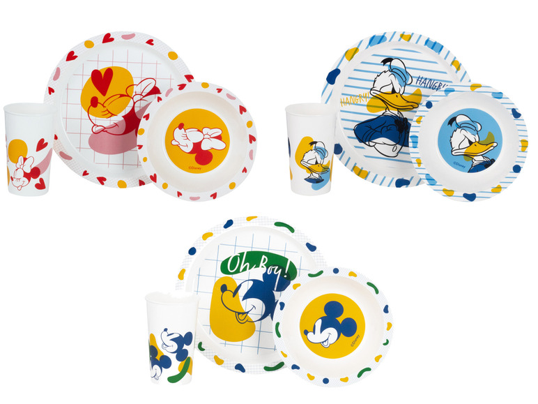 Drie Disney-sets met borden, kommen en bekers met Mickey Mouse en Donald Duck.