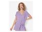 Lila top en bijpassende shorts, casual stijl.