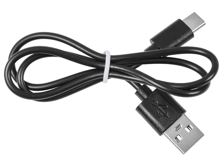 Zwarte USB-A naar USB-C oplaadkabel, netjes opgerold en vastgezet met een witte tie-wrap.