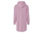 Een roze hoodie-jurk.
