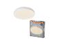 Een ronde witte plafondlamp en de verpakking ervan, met informatie over de lamp.