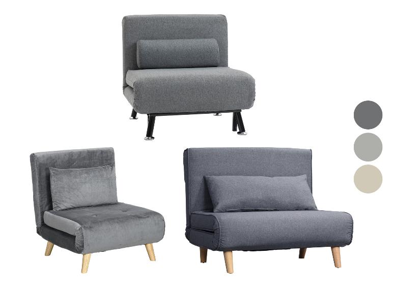 Drie grijze opvouwbare fauteuils, waaronder één fluwelen, met een kleurenpalet.