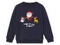 Een donkerblauwe trui met kerstthema, met een pixel-Santa Claus, rendier en sneeuwpop.
