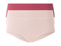 Twee paar roze en rode onderbroeken.