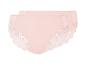 Twee paar lichtroze slips met kant.