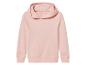 Een roze hoodie met capuchon.
