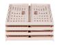 Beige opvouwbare plastic kastorganizer met geperforeerde planken.