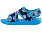 Blauwe kindersandalen met een patroon van zeedieren.