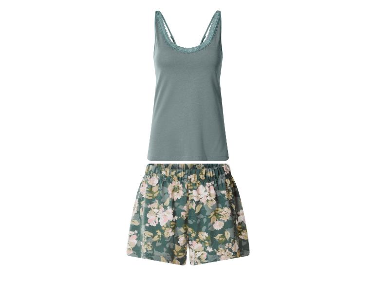 Damespyjama met groene kanten top en bloemenprint short.