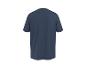 Achteraanzicht van een effen donkerblauw T-shirt met korte mouwen.