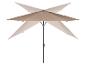 Beige tuinparasol met zwengel, getoond in verschillende open posities.