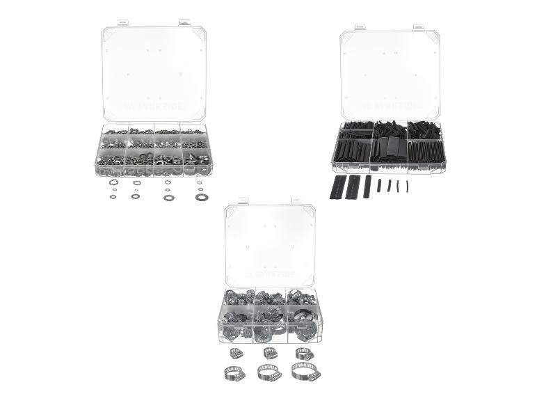 Drie transparante dozen met ringen, krimpkousen en slangklemmen.