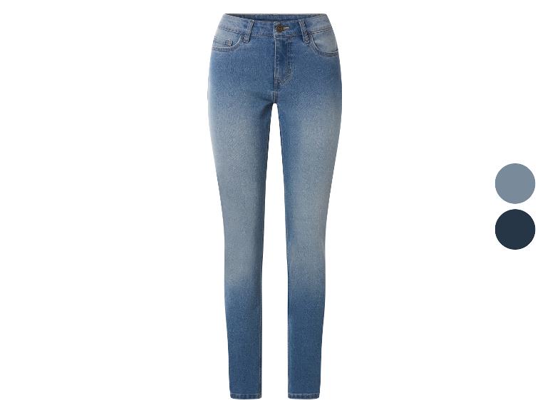 Blauwe damesjeans met ombré-effect en twee kleurstalen.