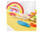 Play-Doh klei-set met houten gereedschap.