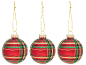 Drie rode kerstballen met groen en goud geruit patroon.