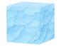 Een lichtblauwe kubus met een subtiel, golvend patroon dat lijkt op ijs of water.