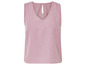 Een roze sleeveless top met V-hals.