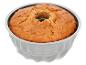 Versgebakken gouden Bundt cake in een grijze vorm