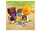 Twee LEGO Friends figuren en twee bouwbare personages, een bruine en een gele, op een pad.