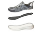 Grijs en wit sneaker met een gestructureerde zool.