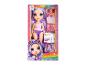 Rainbow High Violet Willow pop met kleding en accessoires.