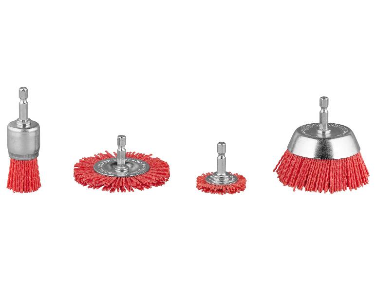 Vier rode reinigingsborstels met metalen assen.