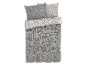 Grijs en beige beddengoed met een labyrintpatroon.
