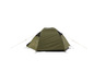 Een groene Grand Canyon tent met gele touwen.