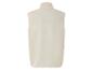 Een witte fleece vest zonder mouwen.