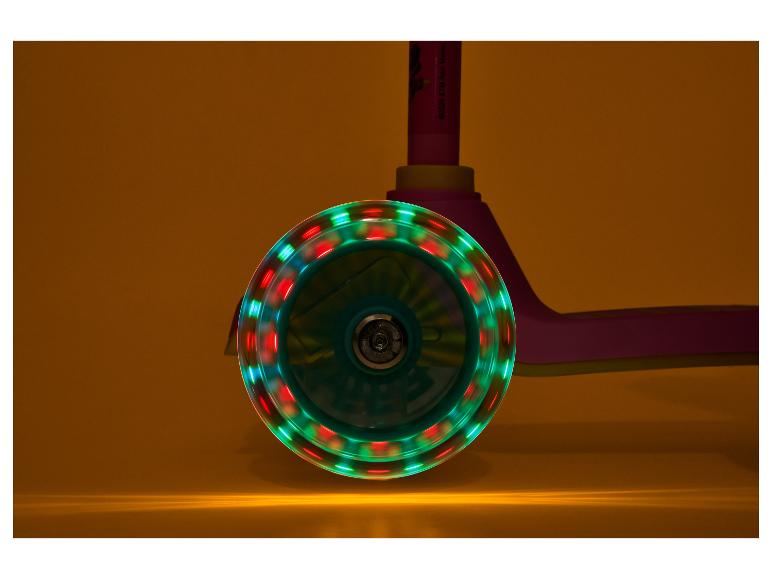 Stepwiel met draaiende kleurrijke LED-lampjes op een warme achtergrond.