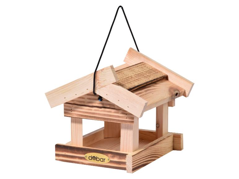 Houten vogelvoederhuisje met puntdak en ophangkoord.