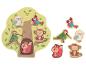 Houten boom puzzel met dierenvormen: uil, papegaai, specht, aap en eekhoorn.