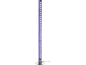 Paarse glitter zuillamp met chromen voet en zwarte kabel.