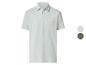 Lichtgroen poloshirt met korte mouwen, borstzak en knopen.