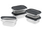 Een set met vier rechthoekige plastic bewaardozen met grijze deksels.