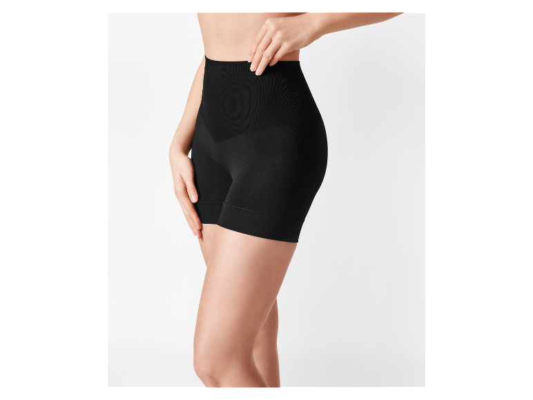 Zwarte shaper shorts voor dames.