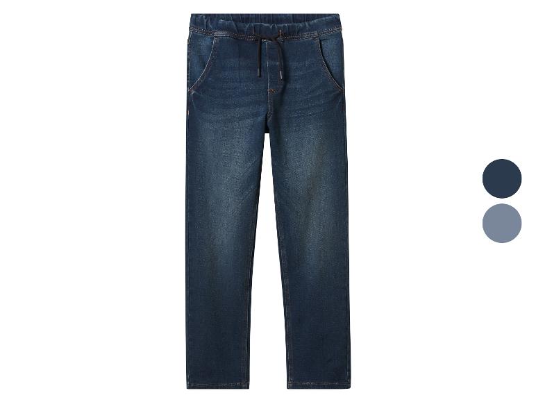 Donkerblauwe denim joggerbroek voor heren met trekkoord en zakken.