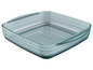Een vierkante glazen ovenschaal van Ernesto met handvatten.