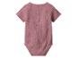 Roze babyromper met korte mouwen en knoopjes op de rug