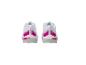 Witte en roze Crivit sneakers.