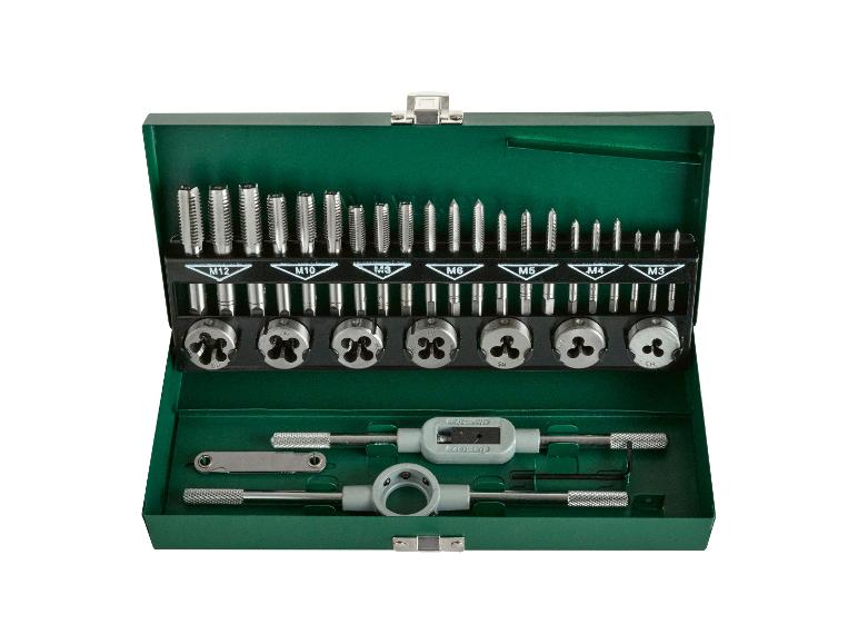 Tap- en stersets M3-M12 in een groene koffer.