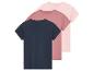 Drie t-shirts met korte mouwen: donkerblauw, lichtroze en zalmroze.