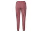 Een roze joggingbroek voor dames.
