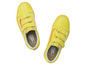 Gele Vans sneakers met Haribo-thema.