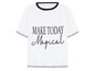 Wit T-shirt met de tekst 'Make today magical'.